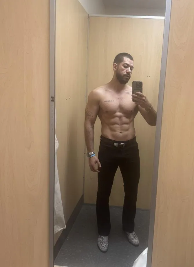 Ill be one week here in Charlotte M4F let’s take a drink