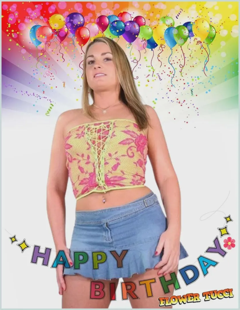 It's her day, my favorite star, artist, and a great woman!
Happy birthday! May your day be filled with joy 
Flower Tucci is amazing  #HappyBirthday 