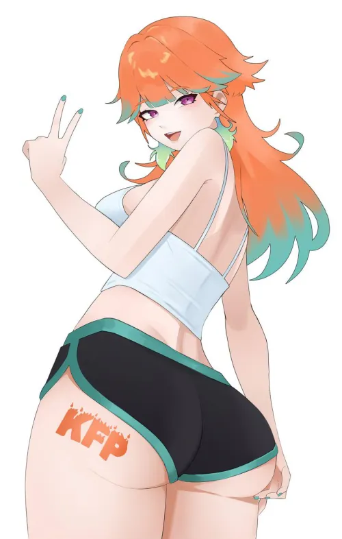 Kiara in Dolphin Shorts Giving a Cute Smile [Hololive]