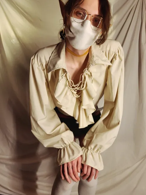 Wanna buy this elf a drink?