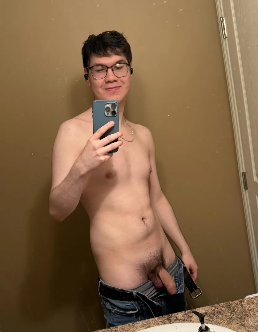 Was getting ready to shower but my buddy asked for a pic lol