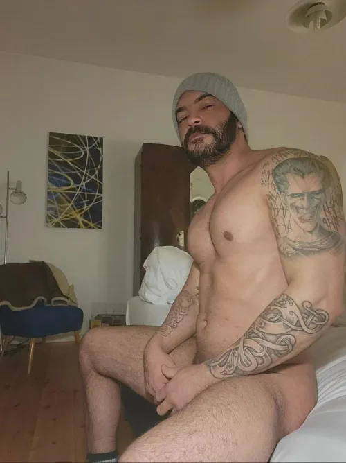 Where is my femboy? To serve me