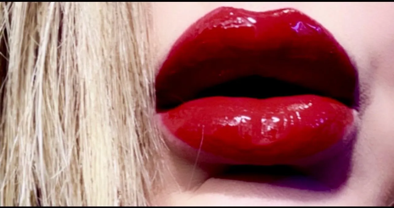 34 [T4M] #Andersonville - Pretty and passable girl seeks hot guy to service orally.