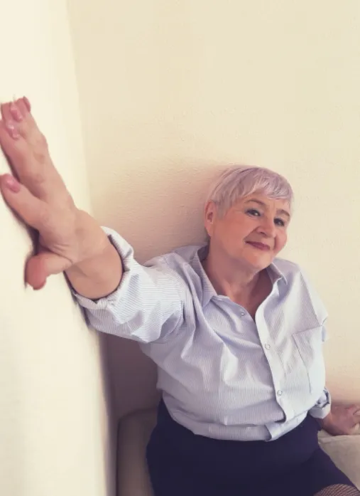 69 years of surviving falls that should have ended me, nights when oxygen ran out, and storms that tried to break me — and I still make younger men cum harder than ever