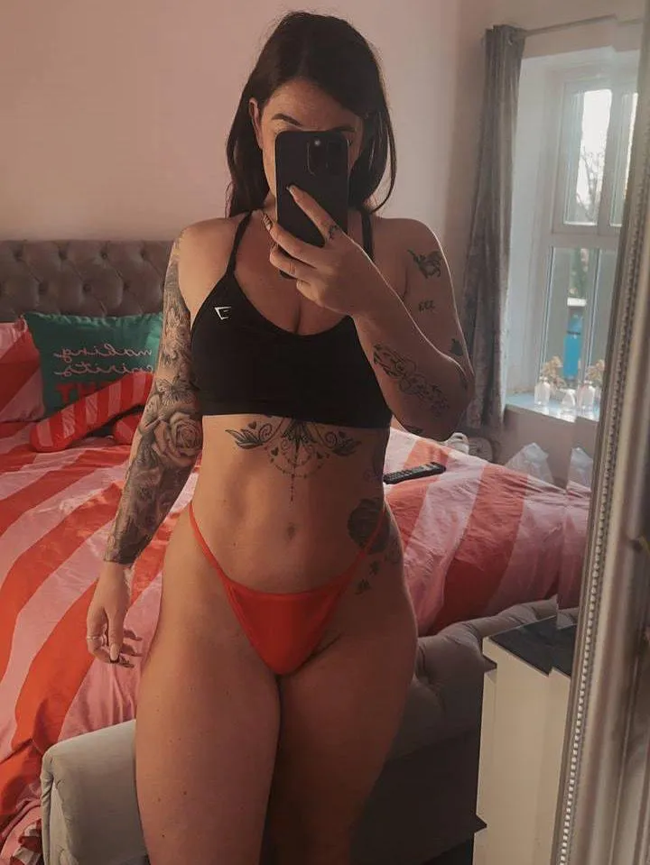 Didn’t go gym today but yesterdays pumping is serving me well