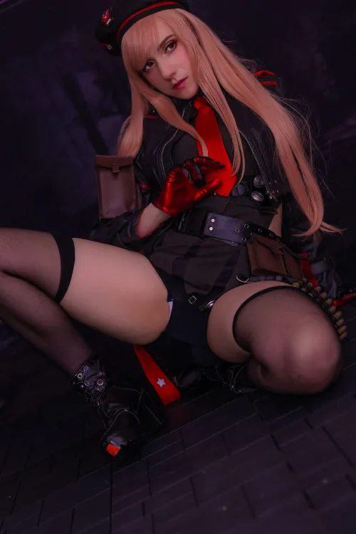 Hey guys, Rapi needs to be careful with those tiny shorts  1.8 likes on Twitter for shorts off and 250 retweets to undress her top...