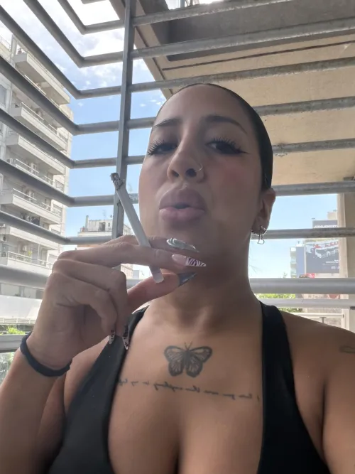 i love smoking alone