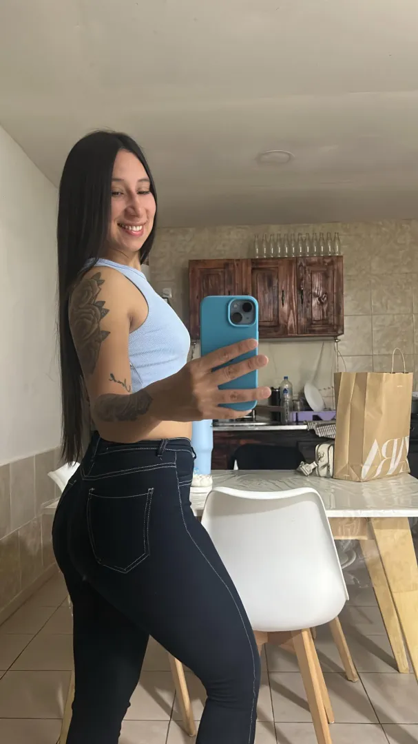 Jeans black or blue?