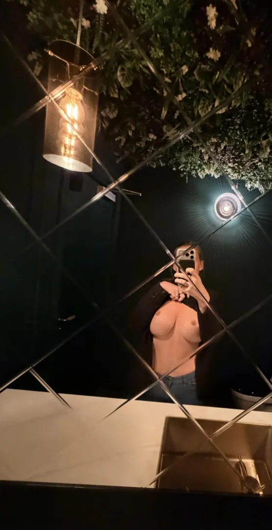 Nu nærmer weekenden sig, hvad skal jeg finde på af frække ting?