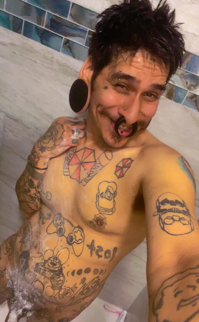 Tatted up west tx dad here