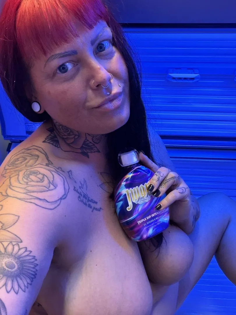 Who wants to come rub lotion on me?