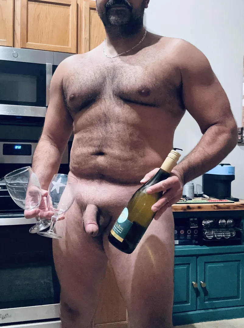 Wine tasting with the forbidden neighbor