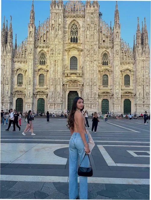 18f looking for someone