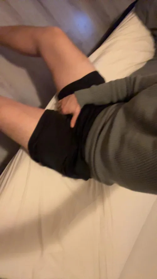 22m bi bro looking for a fun and chill bro sc: jaydenrems