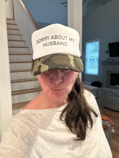 49 M/F looking for M/F/C for fun 1/29-2/4. Here in town for Mile 0 fest. . Let’s enjoy a show and some fun