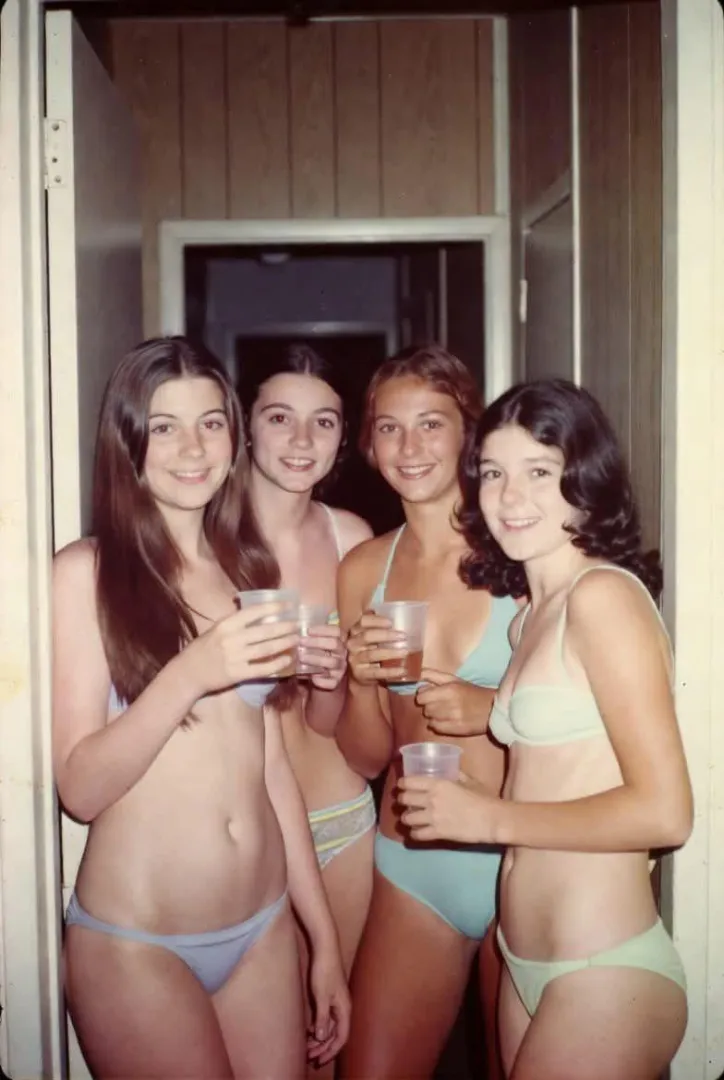 After you and Mark, your best friend, stole a Time machine, you ended in the 80s. The problems it’s that a group of young witches transformed him into a girl and washed her head… that have a deal if you GUESS what girl it’s Mark, he’ll be turned 