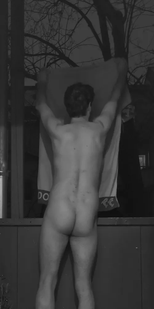 Doing the laundry, pleasing the neighbors