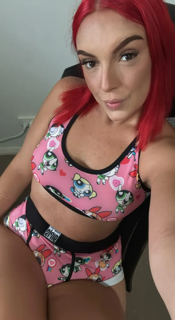 felt cute today, so here's a quick selfie