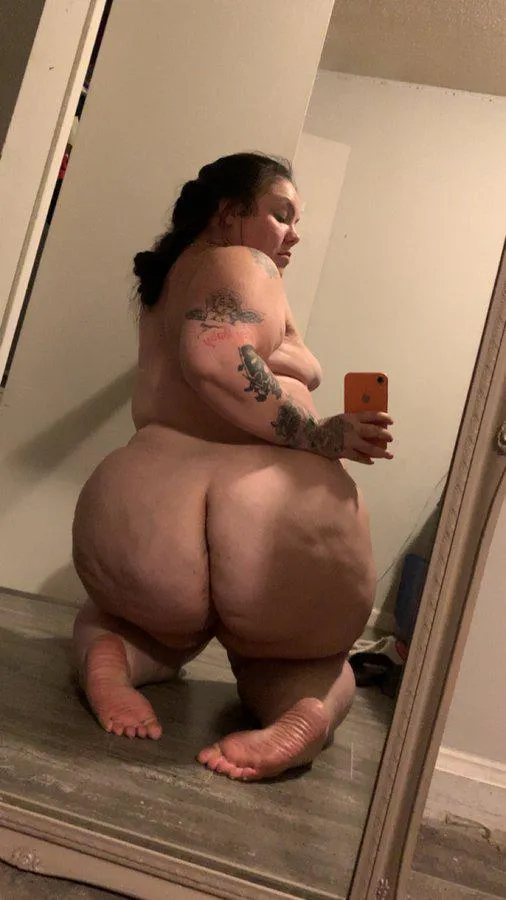 God the things you do with your hands. Just drives me insane