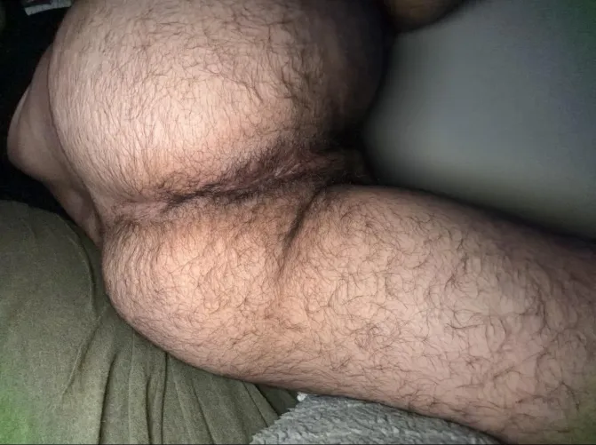 Is my straight hole too hairy for you bro? M 23