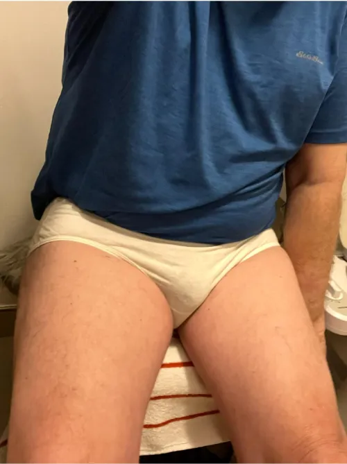 Just showing my thighs.