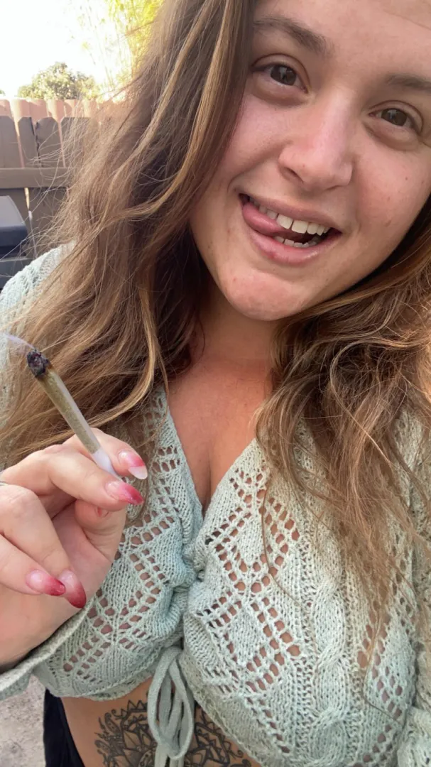 keep this tatted bbw in your dreams tonight!