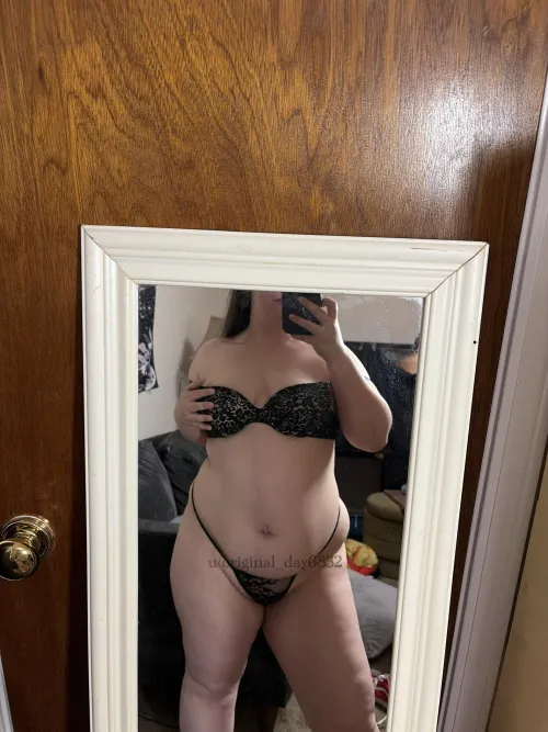 Let me drain you [sext] [cam] [rate] [pic] [vid] [custom] [premade] [joi] [fetish] [sph]