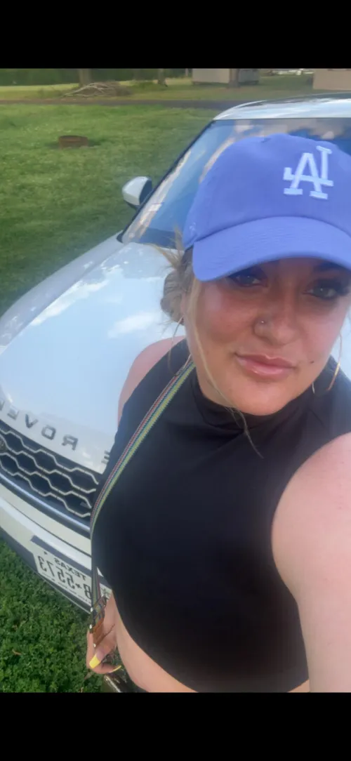 MF4MF Euless Club Eden. This will be our first time going. Do I need to register? Please give me allllll the advice.