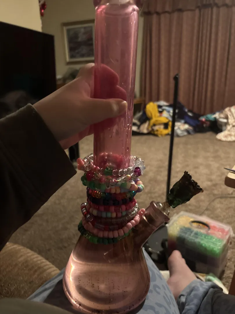 My bong is its own sensory toy