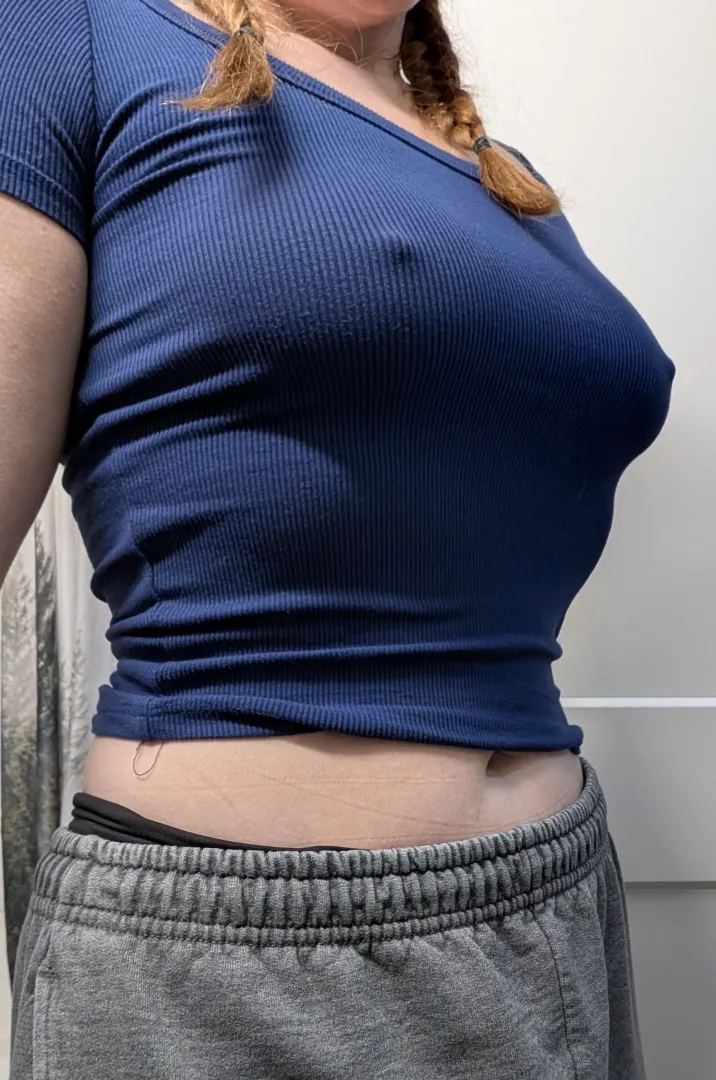 No bra to end the long week ☺️