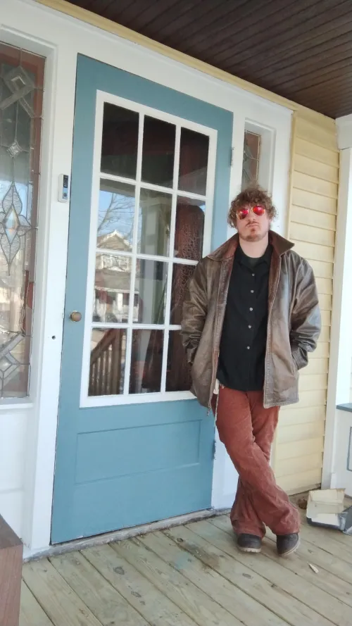 Not really comfortable posting nude or semi nude but 25M looking for a female. Nothing crazy just something to test out. Buffalo ny