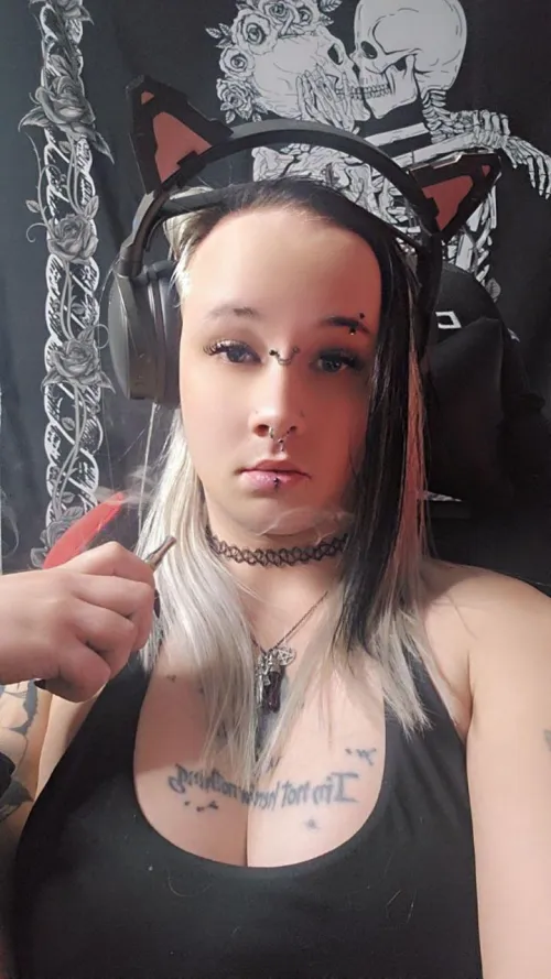 say yep if u accept nudes & then i do send!