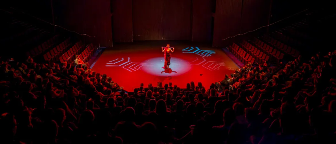 Share your burlesque YouTube channels (or favourites!)