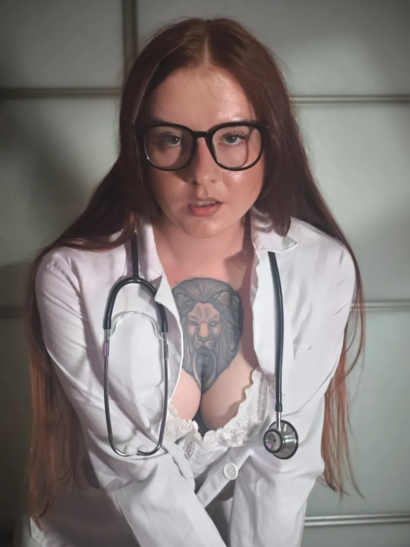 Specs and curves in scrubs, bend over for your cum to flood my medical mound