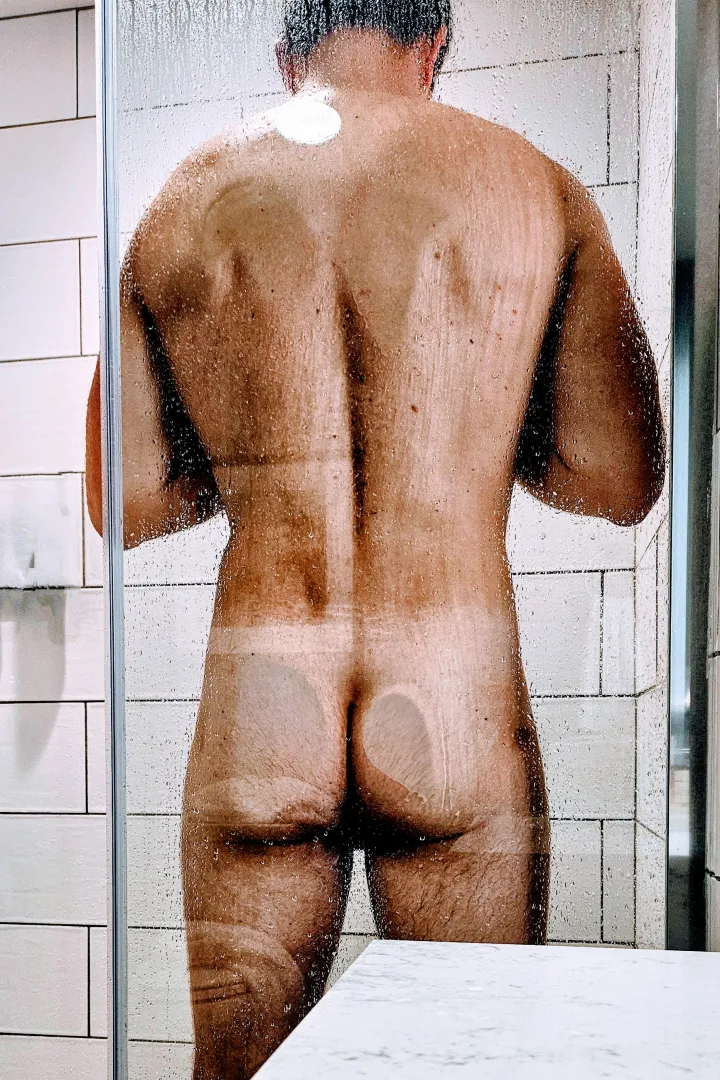 Surely a few females appreciate a good backside.(42)
