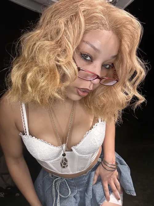 Sweet timing, bold effect