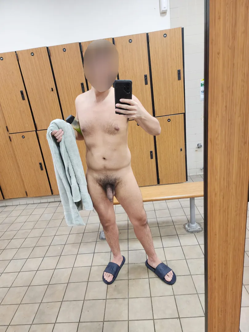 This is how you should walk to the showers 