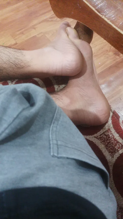 Wanna lick my soles ladies?