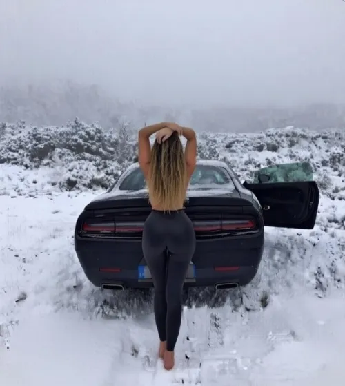 Wanna play with me?️