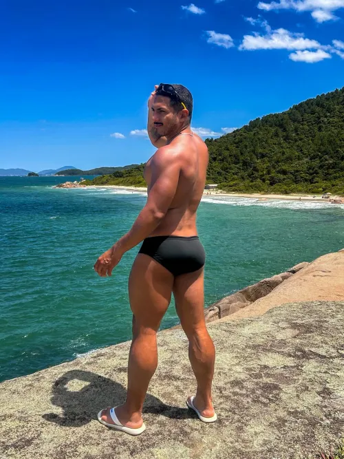 we went back on vacation ️@4lejandro.jpg