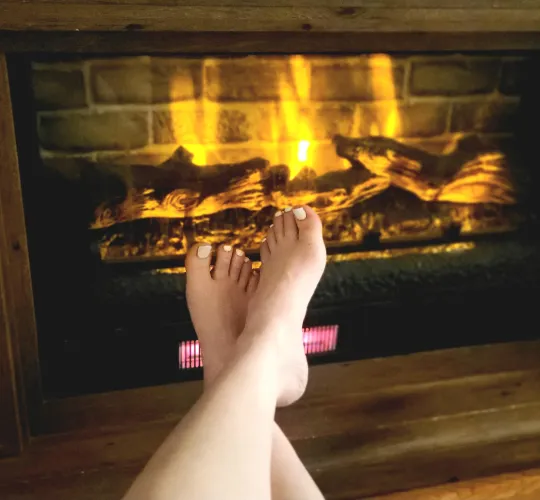 White toes kind of mood 