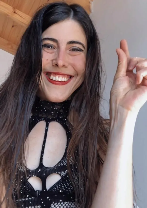 You need my laughter to get hard, but still small and unnoticed!