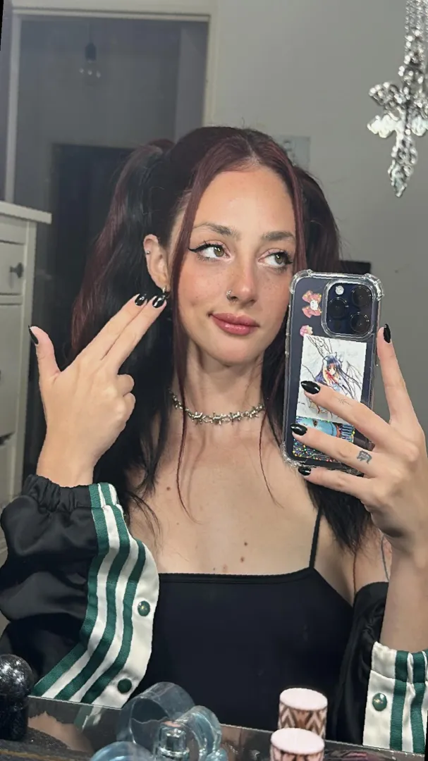 19f4M - can't host - lngtsm: LunaRomes