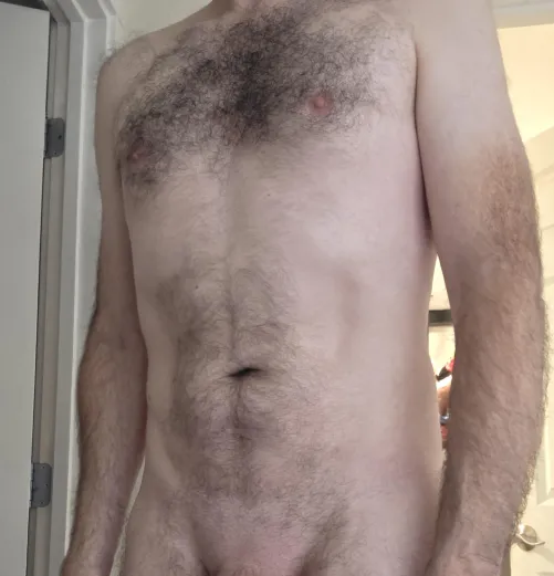 [40] - #Lacey - Wanting a woman to pleasure this weekend.