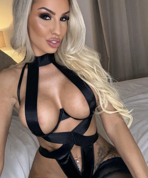 I hope you like my fake lips.. all for you