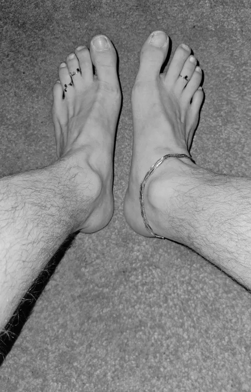 I love toe rings