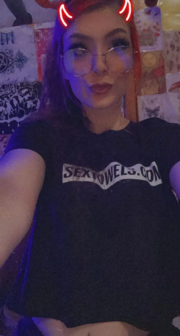 main character but slightly unhinged