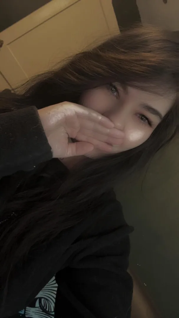 Such a cutie , I definitely wouldn’t take whatever I want from you, right? 