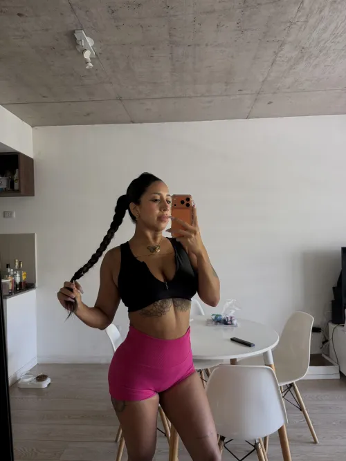 this pretty face wants your cum