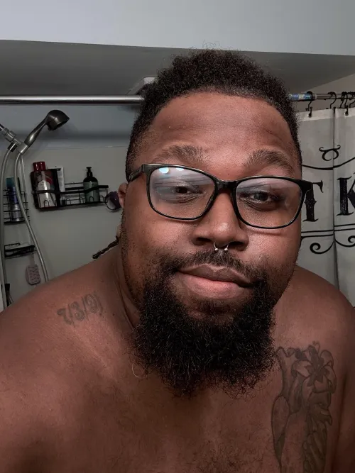 This snow ain’t it but I’m warm though